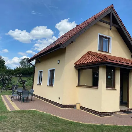 Holiday home Letniskowy W Tumianach
